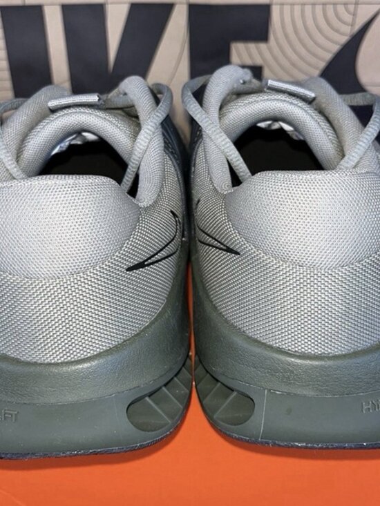 NEW Nike Metcon 9 Light Army Cargo Khaki Green DZ2617-301 Men’s size 13